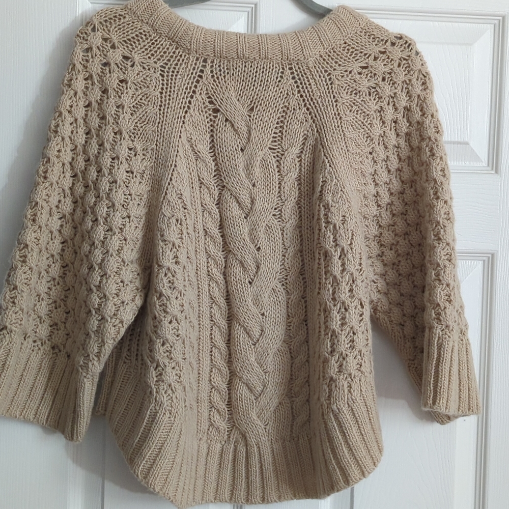 Sweater - Picture 3 of 4